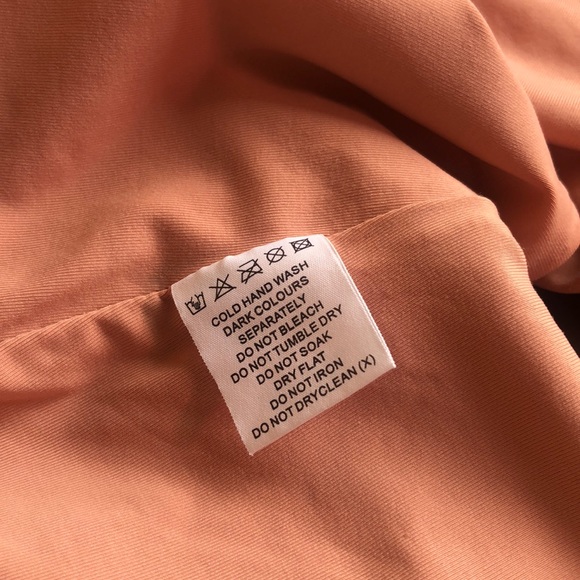 Meshki Kaiya Thin Strap Crop Top - Apricot XS - Picture 12 of 13